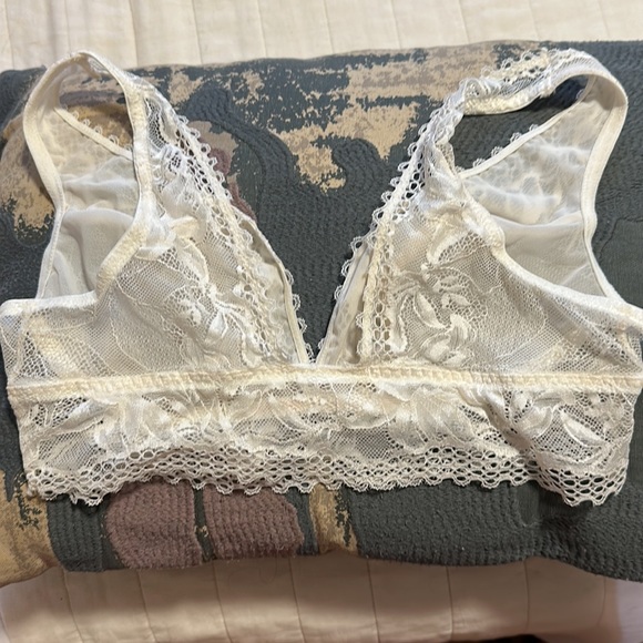 Soma bralette - Picture 2 of 3